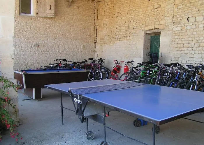 Hercules, Les Constellations Doeuil-sur-le-Mignon