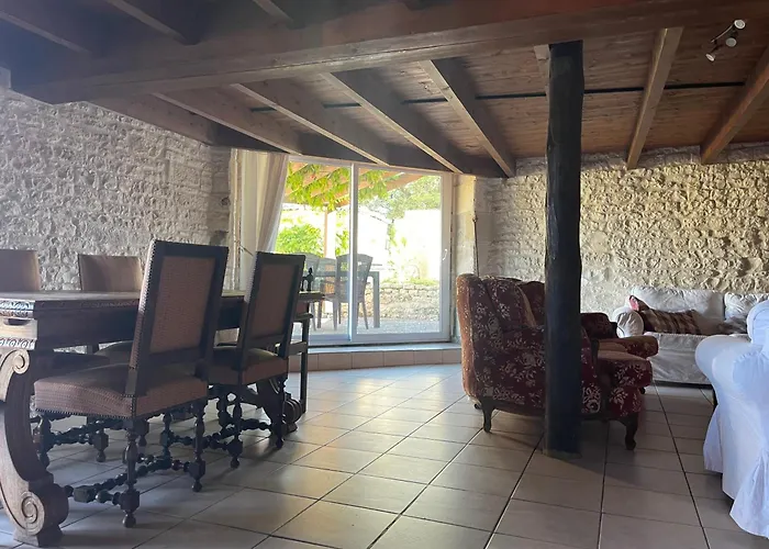 度假居 Hercules, Les Constellations Doeuil-sur-le-Mignon